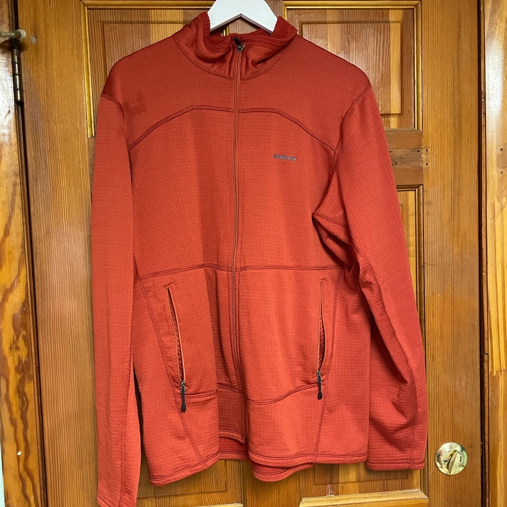 Patagonia R1 full zip fleece
